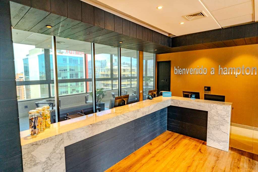 Hotel Hampton By Hilton Condes Santiago de Chile