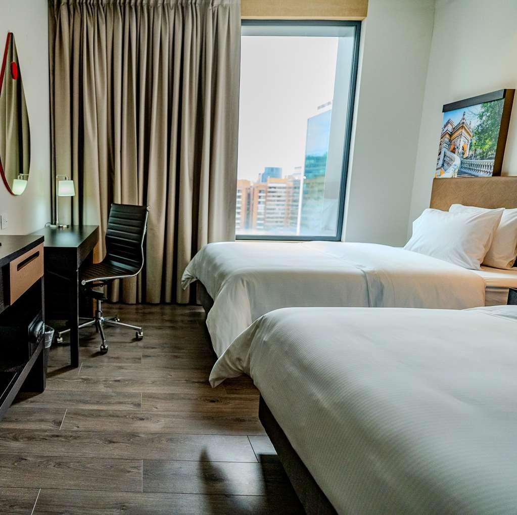Hotel Hampton By Hilton Condes Santiago del Cile